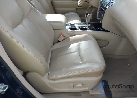 2014 Nissan Pathfinder Sl z USA, uszkodzony, nr VIN 5N1AR2MMXEC642200